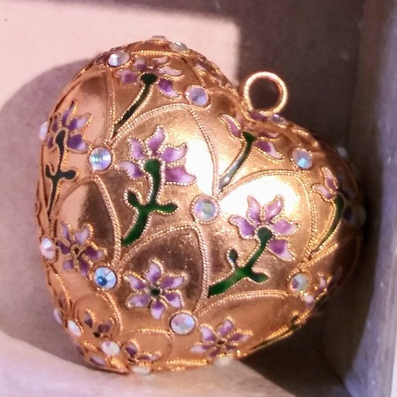 Hearts by Enchanted Crystal San Francisco Botique - Picture 2 of 3